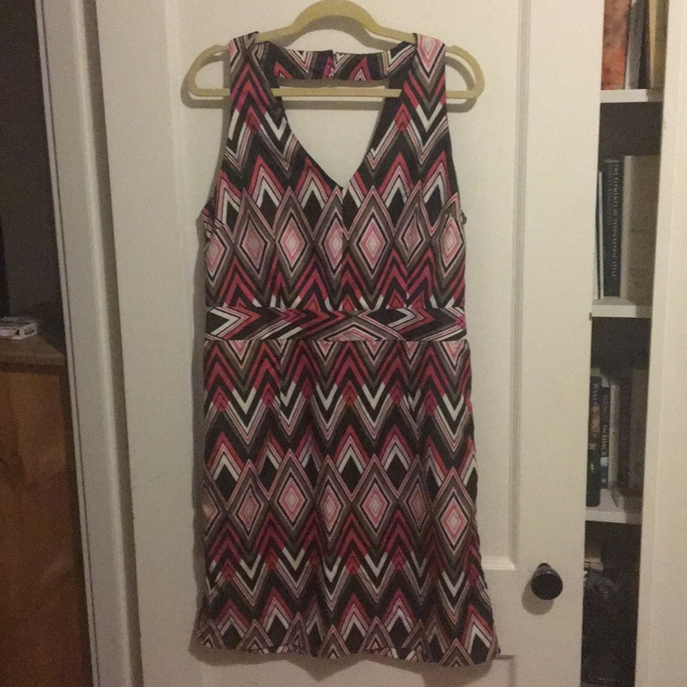 Banana Republic fun print sleeveless dress